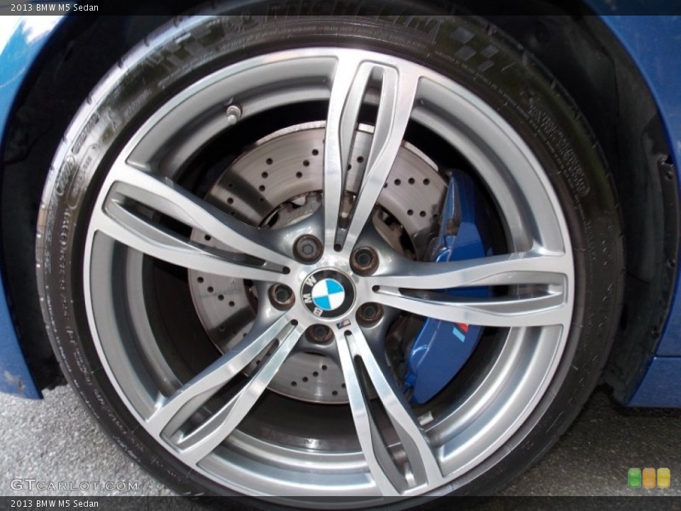 2013 BMW M5 Sedan Wheel and Tire Photo #94536678