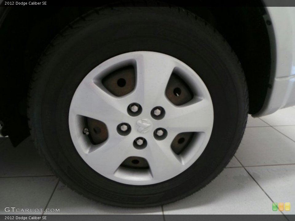2012 Dodge Caliber Wheels and Tires