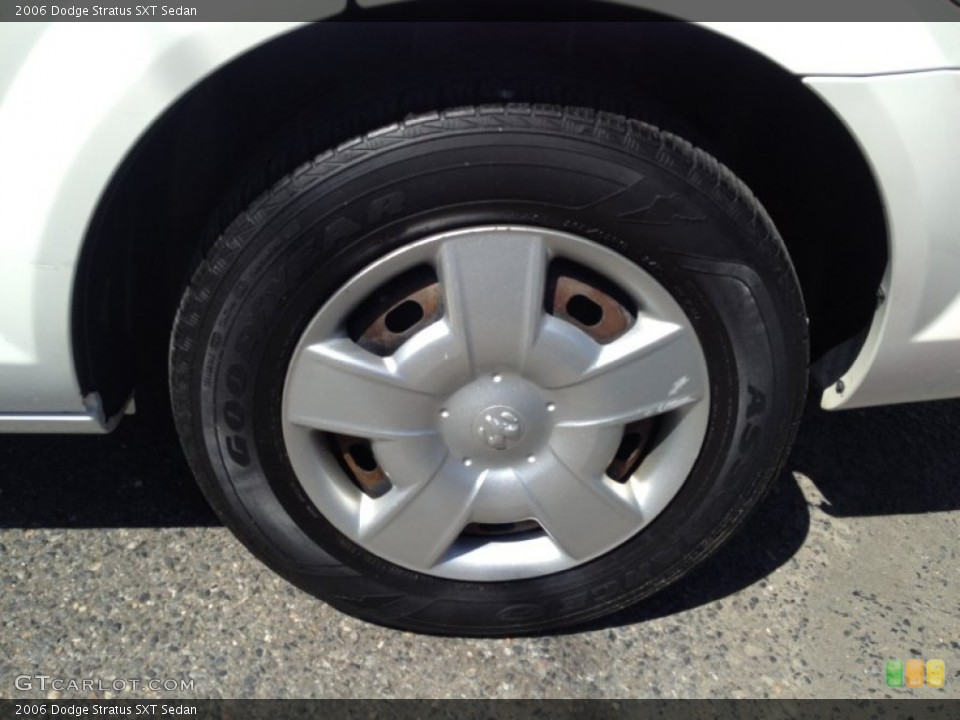 2006 Dodge Stratus SXT Sedan Wheel and Tire Photo #94648454