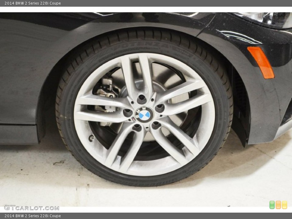 2014 BMW 2 Series 228i Coupe Wheel and Tire Photo #94660673