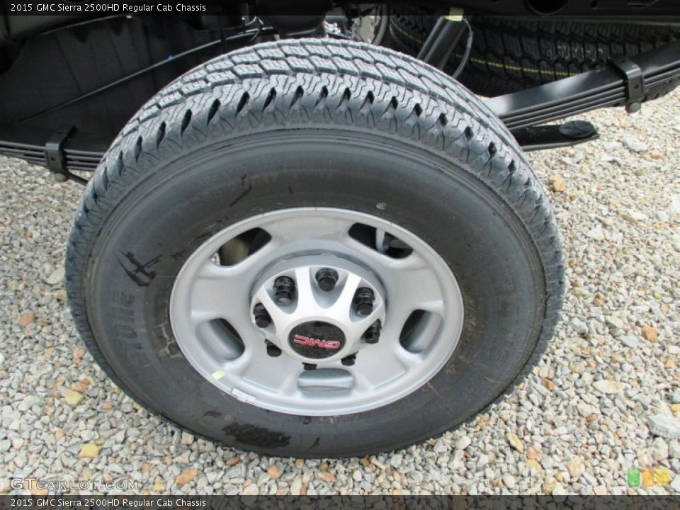 2015 GMC Sierra 2500HD Regular Cab Chassis Wheel and Tire Photo #94676900