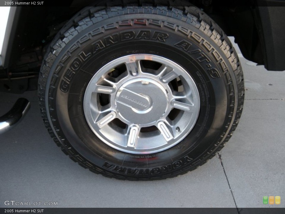 2005 Hummer H2 SUT Wheel and Tire Photo #94739395