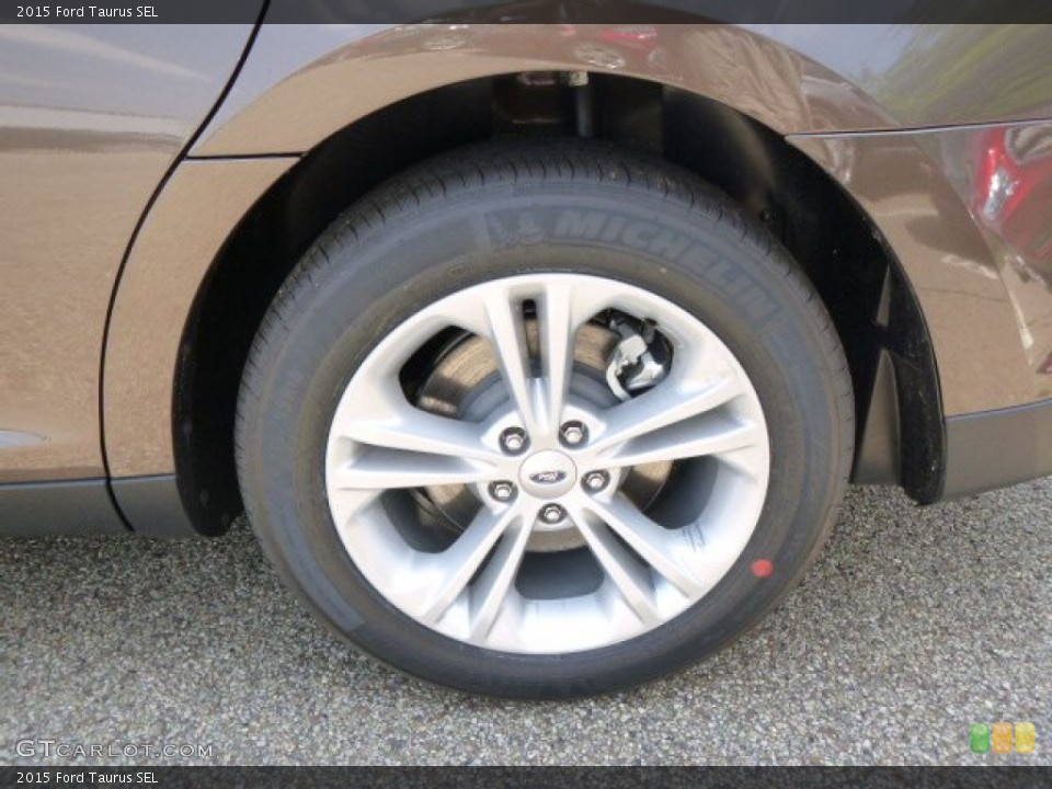 2015 Ford Taurus SEL Wheel and Tire Photo #95308201
