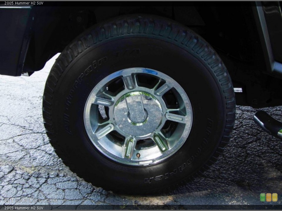 2005 Hummer H2 SUV Wheel and Tire Photo #95360654
