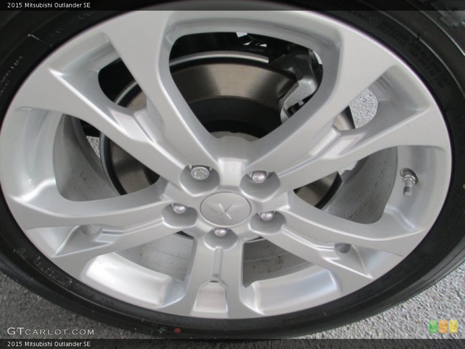 2015 Mitsubishi Outlander SE Wheel and Tire Photo #95879089