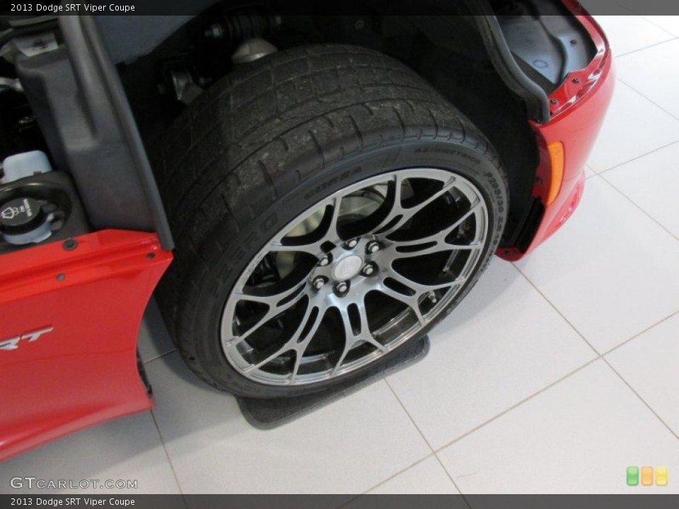 2013 Dodge SRT Viper Coupe Wheel and Tire Photo #96321411