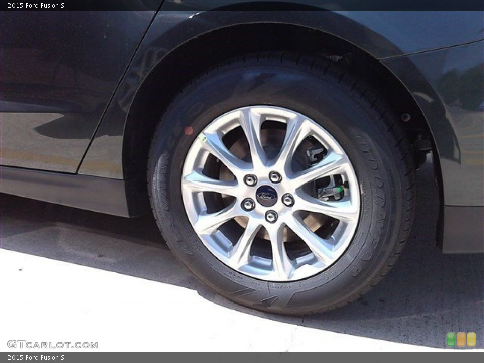2015 Ford Fusion S Wheel and Tire Photo #96360326