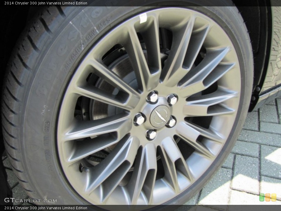 2014 Chrysler 300 John Varvatos Limited Edition Wheel and Tire Photo #96396332