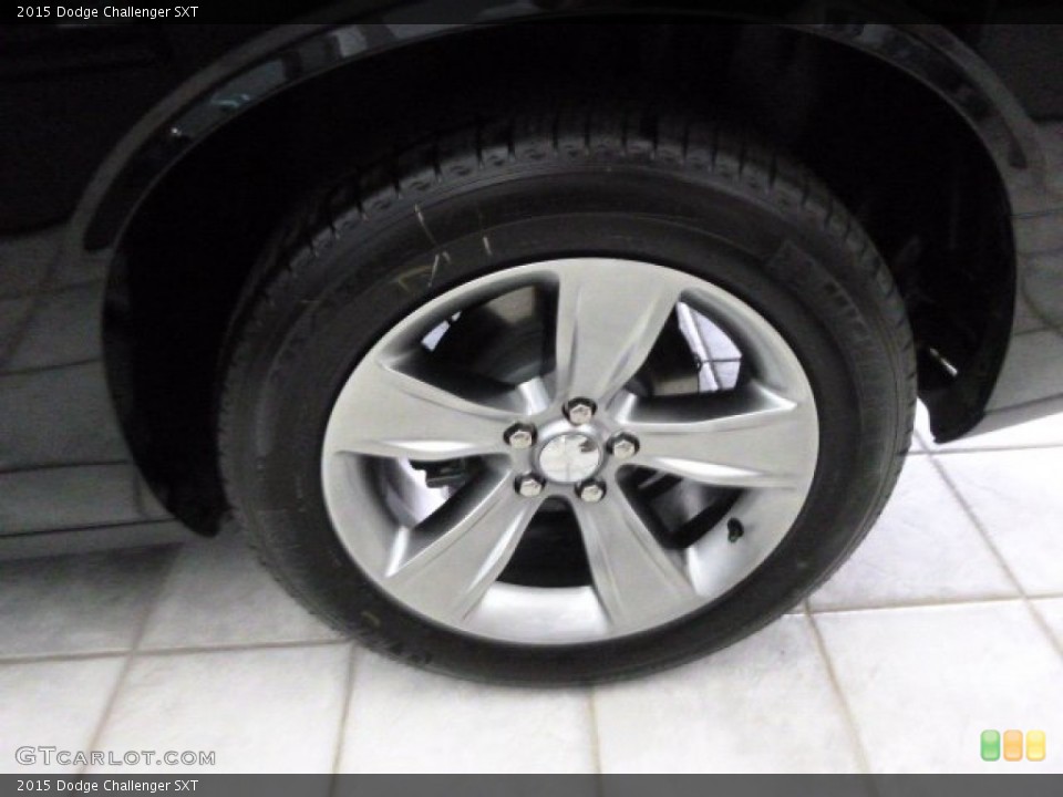 2015 Dodge Challenger SXT Wheel and Tire Photo #97067163