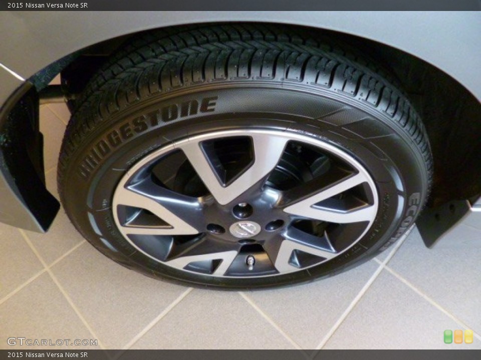 2015 Nissan Versa Note SR Wheel and Tire Photo #97167320