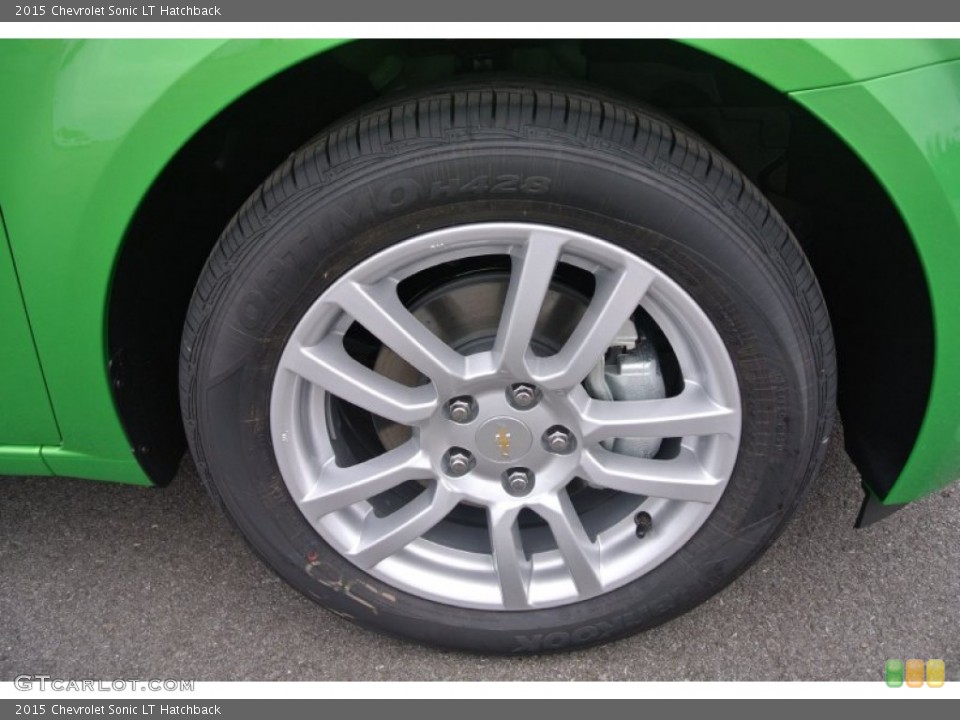 2015 Chevrolet Sonic LT Hatchback Wheel and Tire Photo #97441255