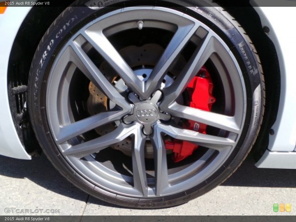 2015 Audi R8 Spyder V8 Wheel and Tire Photo #97576498