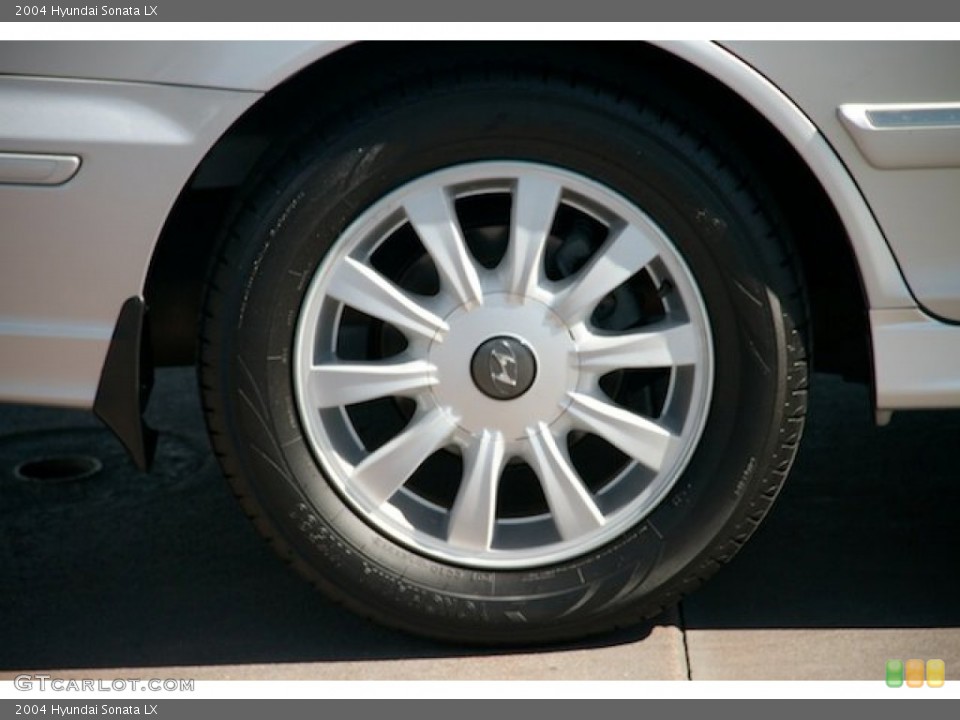 2004 Hyundai Sonata LX Wheel and Tire Photo #97678329