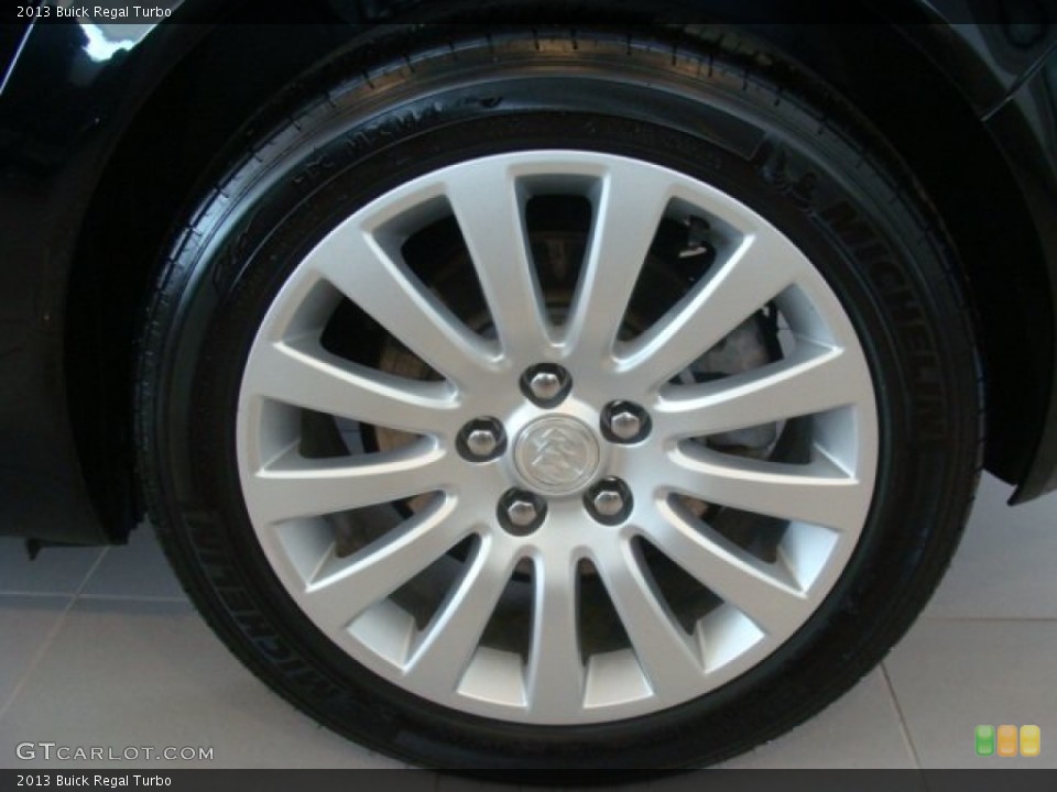2013 Buick Regal Turbo Wheel and Tire Photo #98061586
