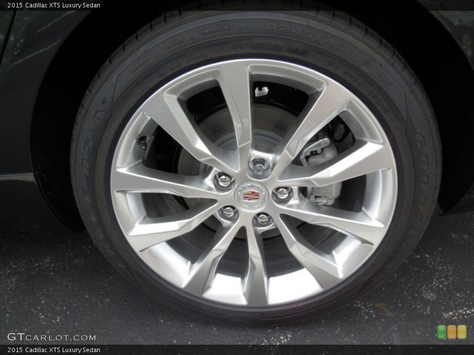 2015 Cadillac XTS Luxury Sedan Wheel and Tire Photo #98106653