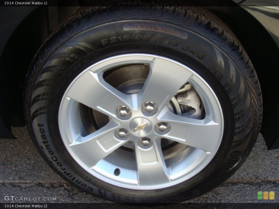 2014 Chevrolet Malibu LS Wheel and Tire Photo #98579353