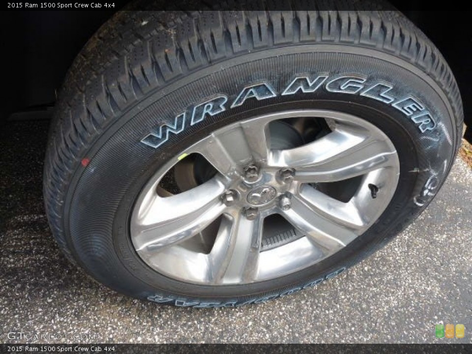 2015 Ram 1500 Sport Crew Cab 4x4 Wheel and Tire Photo #98714761