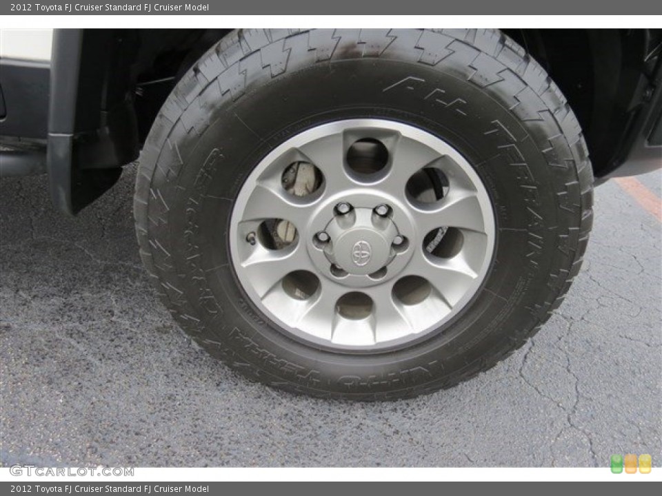 2012 Toyota FJ Cruiser Wheels and Tires