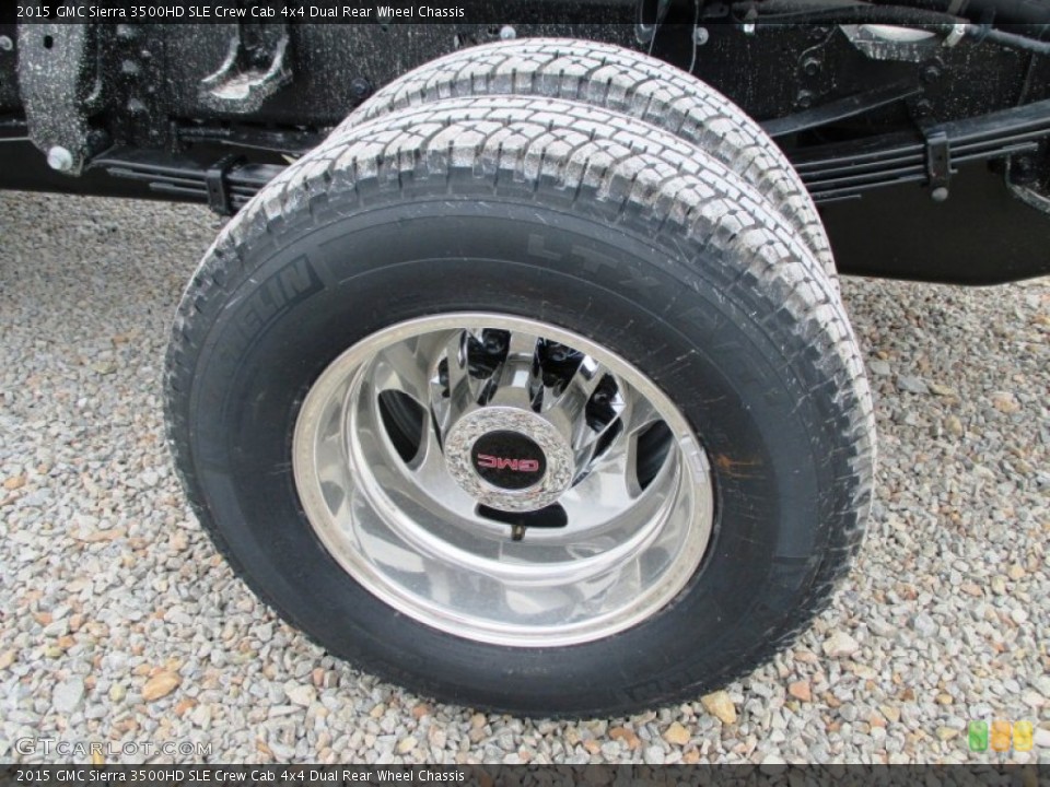 2015 GMC Sierra 3500HD SLE Crew Cab 4x4 Dual Rear Wheel Chassis Wheel and Tire Photo #99520234