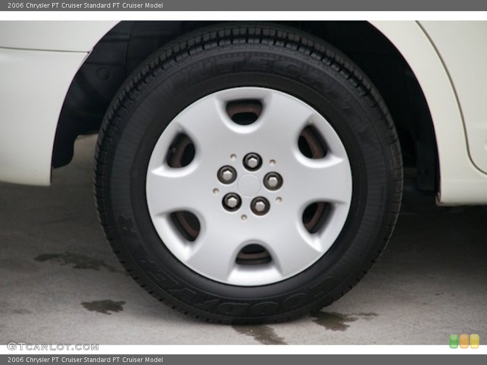 2006 Chrysler PT Cruiser  Wheel and Tire Photo #99571238