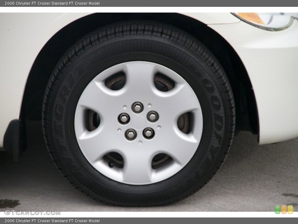 2006 Chrysler PT Cruiser  Wheel and Tire Photo #99571255