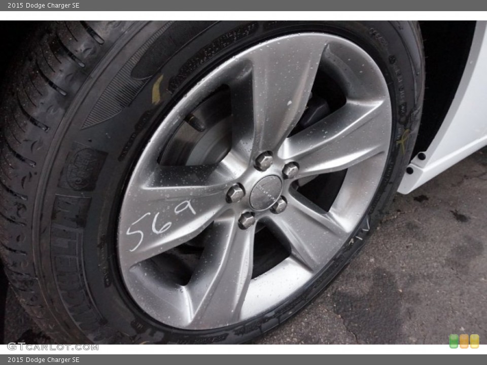 2015 Dodge Charger SE Wheel and Tire Photo #99709640