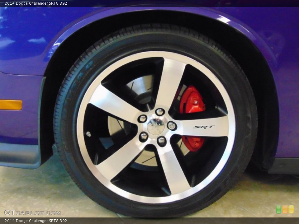 2014 Dodge Challenger SRT8 392 Wheel and Tire Photo #99805820