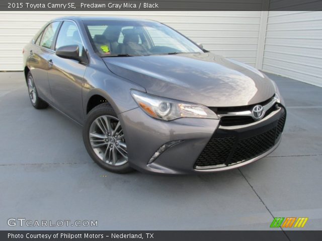 2015 Toyota Camry SE in Predawn Gray Mica
