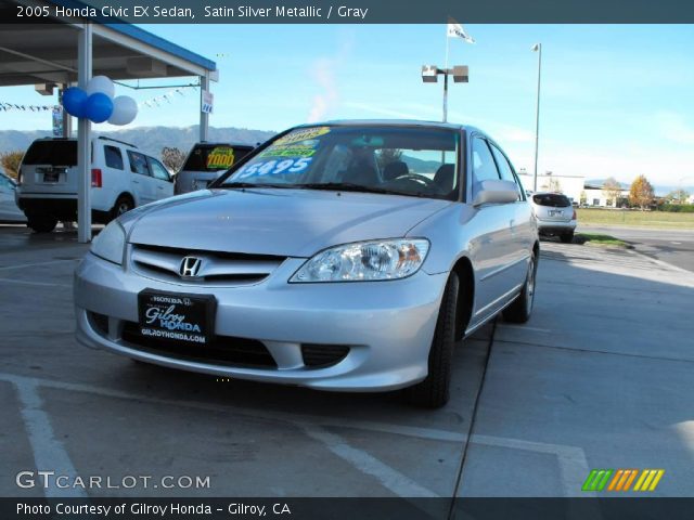 2005 Honda Civic EX Sedan in Satin Silver Metallic