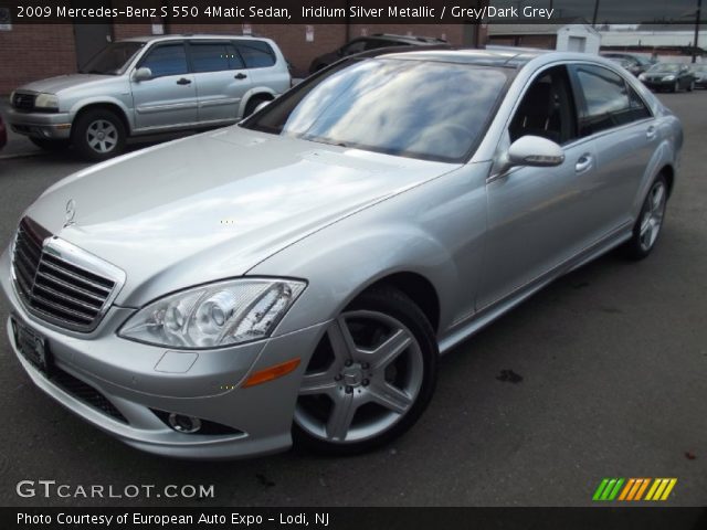 2009 Mercedes-Benz S 550 4Matic Sedan in Iridium Silver Metallic