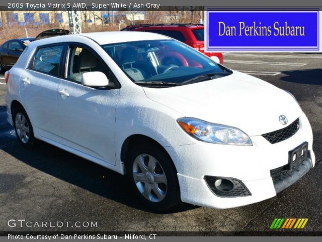 2009 Toyota Matrix S AWD in Super White