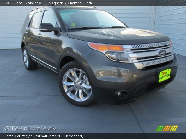 2015 Ford Explorer XLT in Magnetic