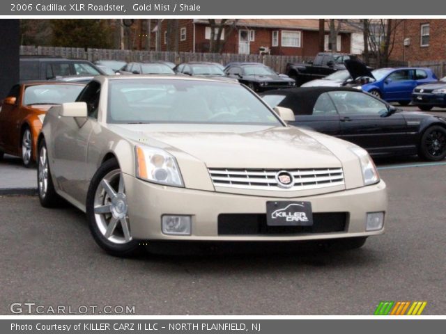 2006 Cadillac XLR Roadster in Gold Mist