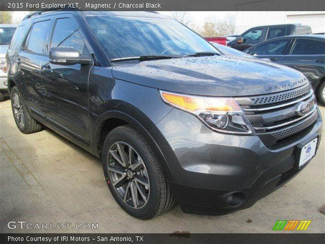 2015 Ford Explorer XLT in Magnetic