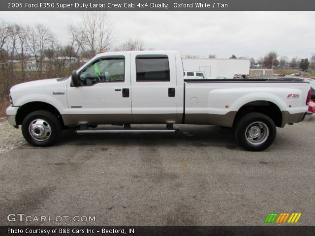 2005 Ford F350 Super Duty Lariat Crew Cab 4x4 Dually in Oxford White