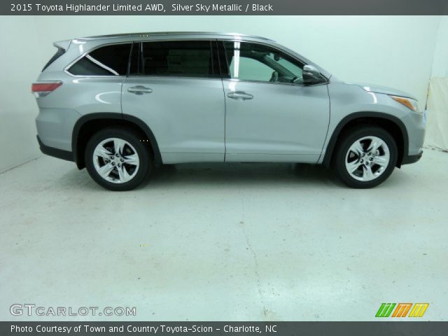 2015 Toyota Highlander Limited AWD in Silver Sky Metallic