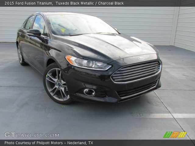 2015 Ford Fusion Titanium in Tuxedo Black Metallic