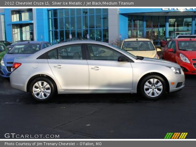 2012 Chevrolet Cruze LS in Silver Ice Metallic