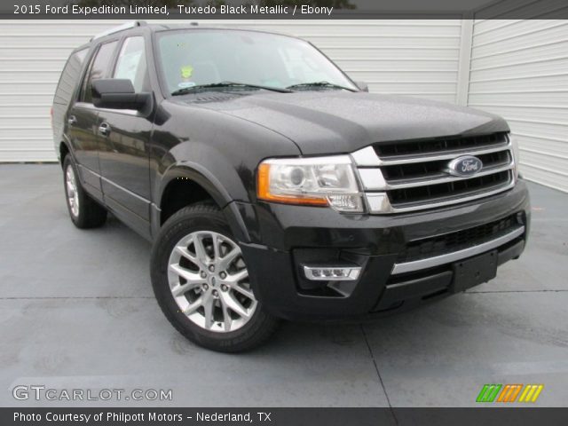 2015 Ford Expedition Limited in Tuxedo Black Metallic
