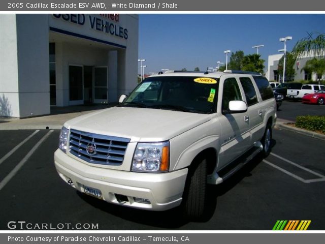 2005 Cadillac Escalade ESV AWD in White Diamond