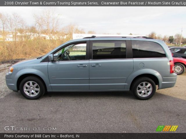 2008 Chrysler Town & Country Touring Signature Series in Clearwater Blue Pearlcoat