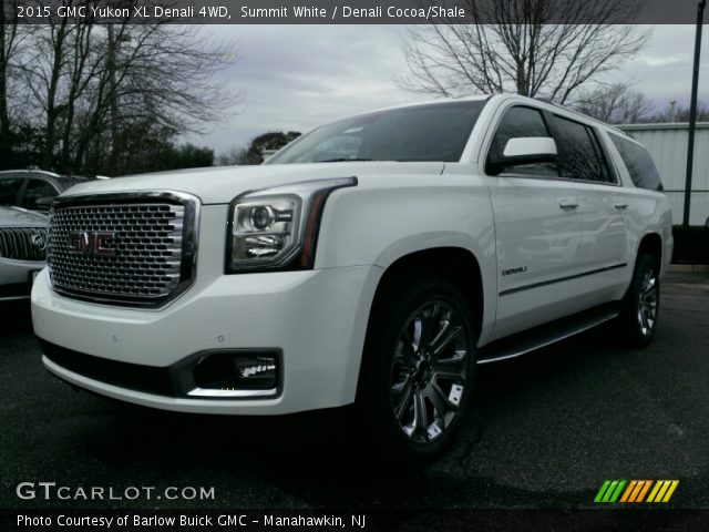 2015 GMC Yukon XL Denali 4WD in Summit White