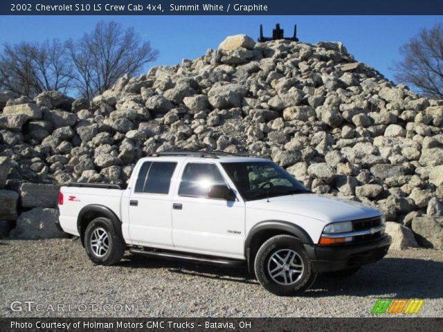 2002 Chevrolet S10 LS Crew Cab 4x4 in Summit White