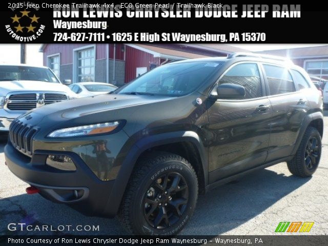 2015 Jeep Cherokee Trailhawk 4x4 in ECO Green Pearl