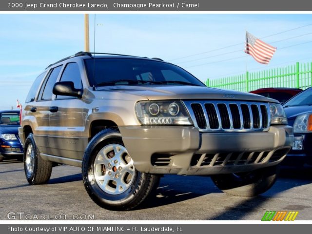 2000 Jeep Grand Cherokee Laredo in Champagne Pearlcoat