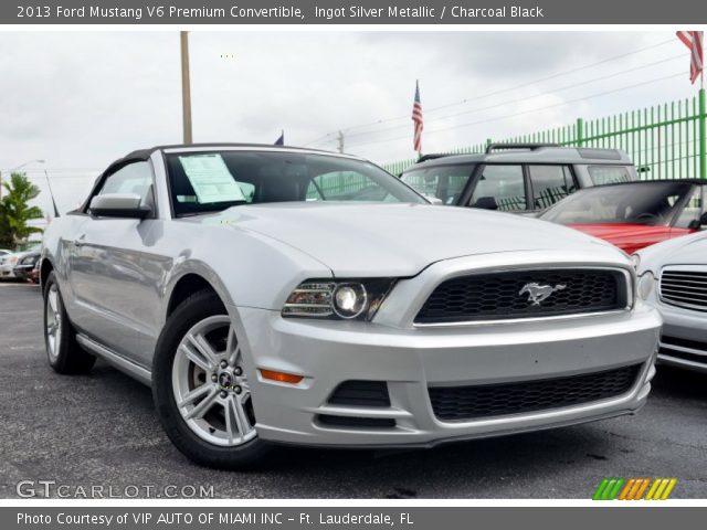 2013 Ford Mustang V6 Premium Convertible in Ingot Silver Metallic