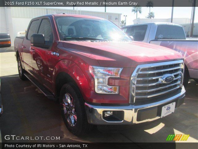 2015 Ford F150 XLT SuperCrew in Ruby Red Metallic