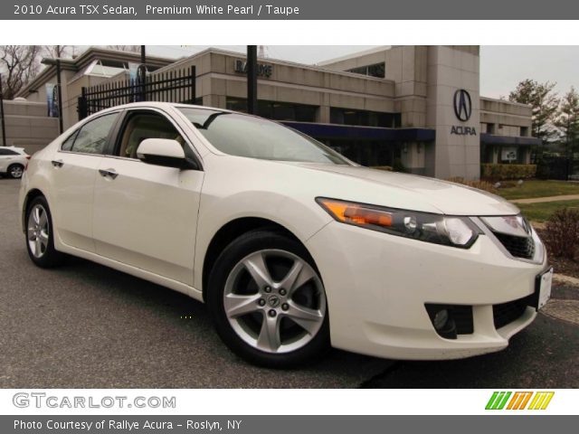 2010 Acura TSX Sedan in Premium White Pearl