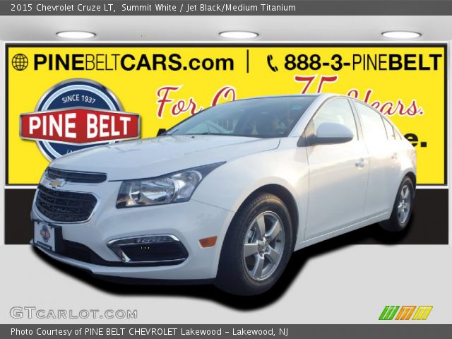 2015 Chevrolet Cruze LT in Summit White