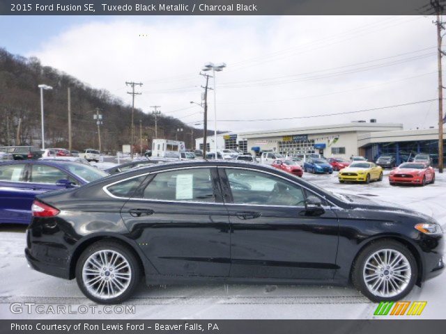 2015 Ford Fusion SE in Tuxedo Black Metallic